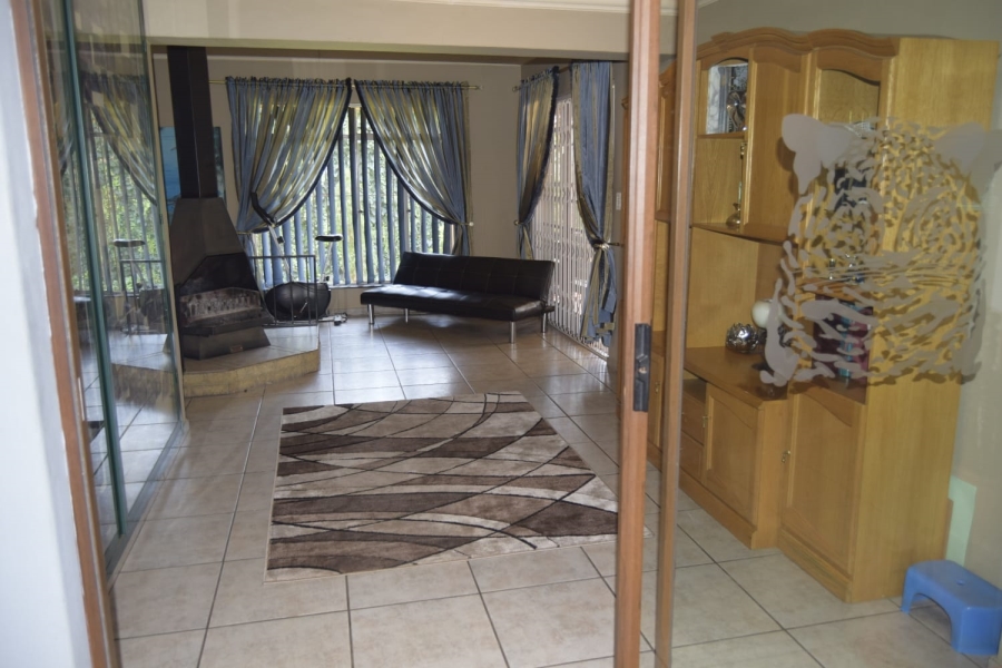 4 Bedroom Property for Sale in Vaalpark Free State
